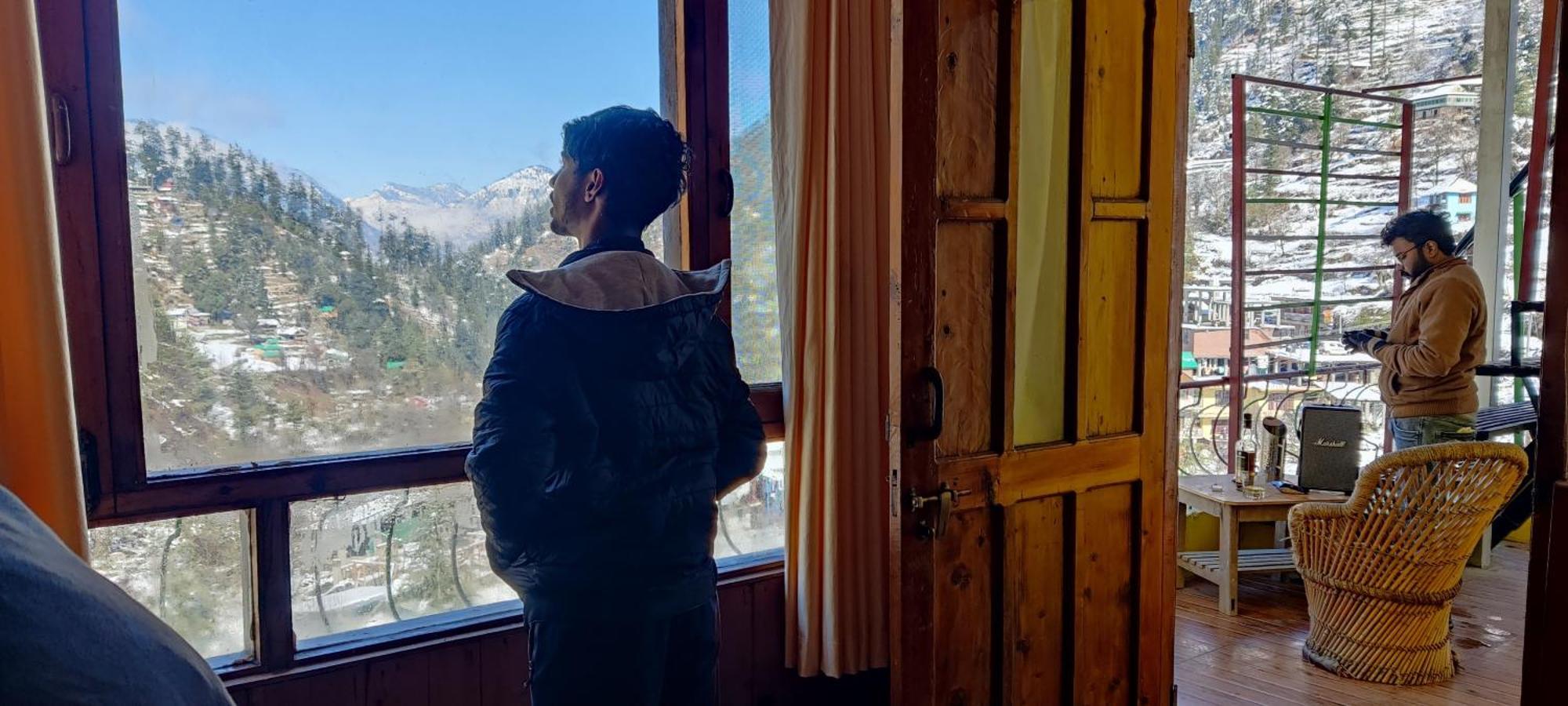 Jibhi Highness River Side Hotell Eksteriør bilde